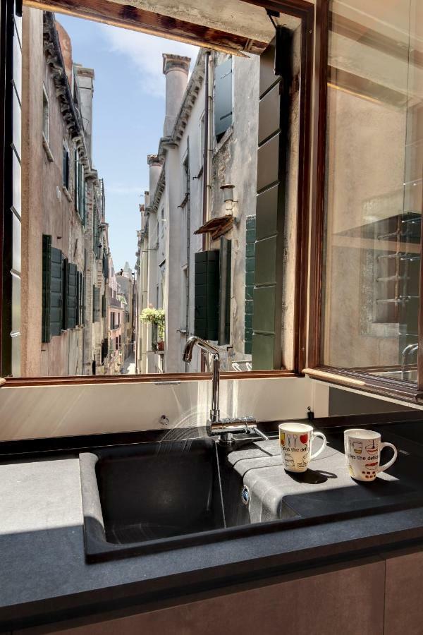 Rugabella Rialto Deluxe By Wonderful Italy Apartman Velence Kültér fotó